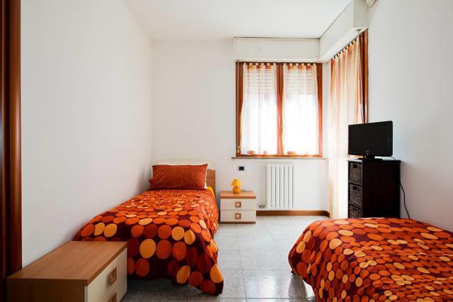 B&B Humana Rozzano Δωμάτιο φωτογραφία